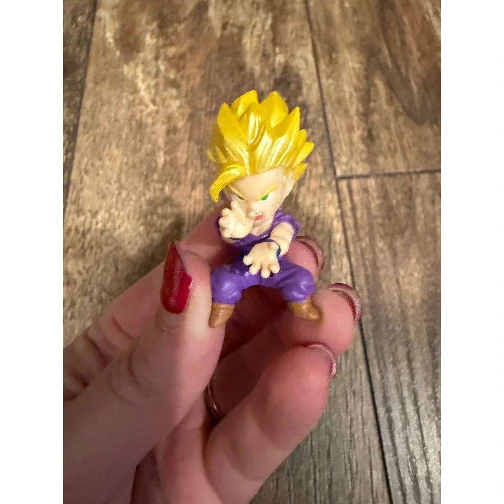 Dragon‎ Ball Z Gohan Super Saiyan 2 Mini Figure Purple Gi 1.5 Inch Anime Toy